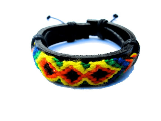 Leather bracelet with pattern - leather and cotton