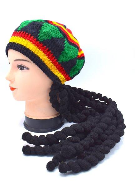 Rasta hattu rastatukkailla