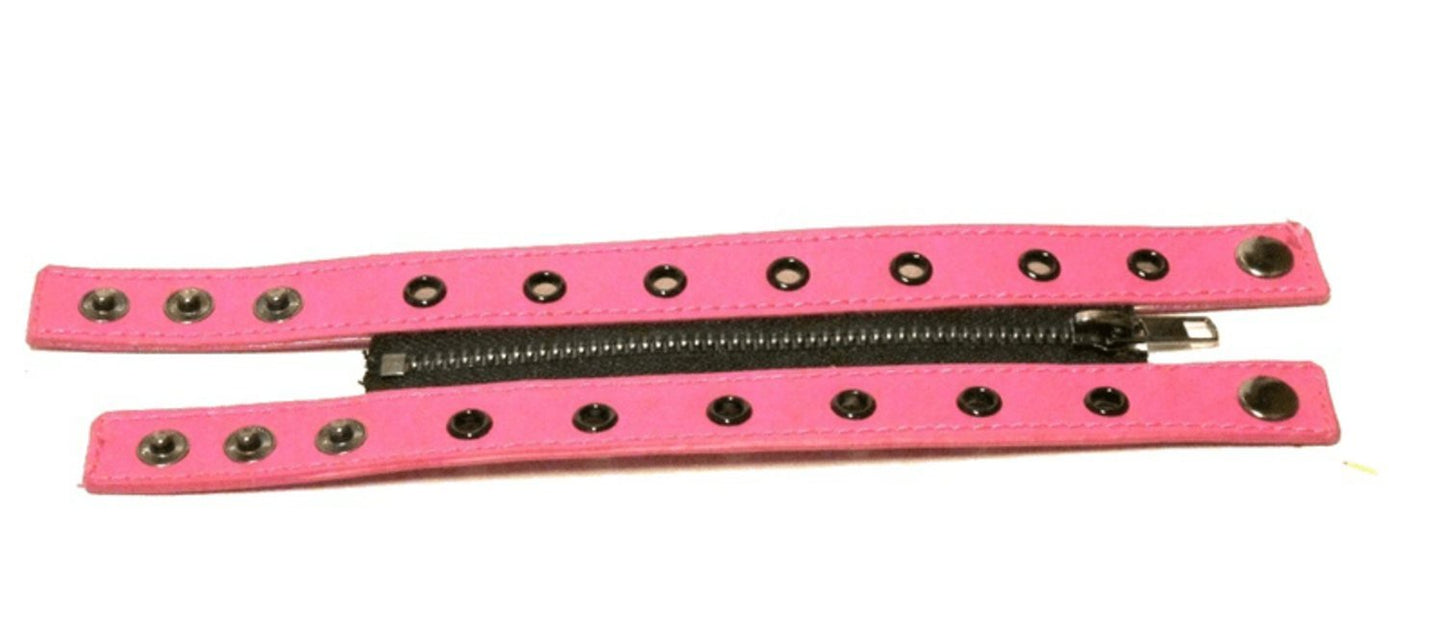 Pink leather bracelet with zipper