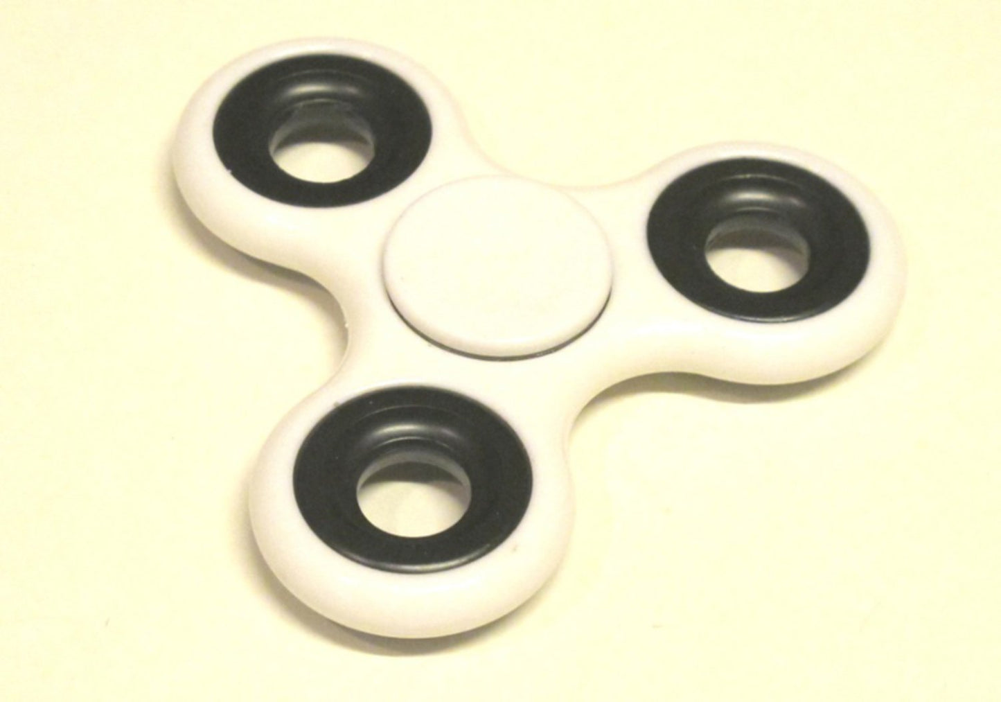 Spinner valkoinen